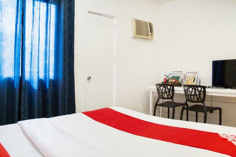 Oyo 150 Davao Airport View Hotel Bagian luar foto